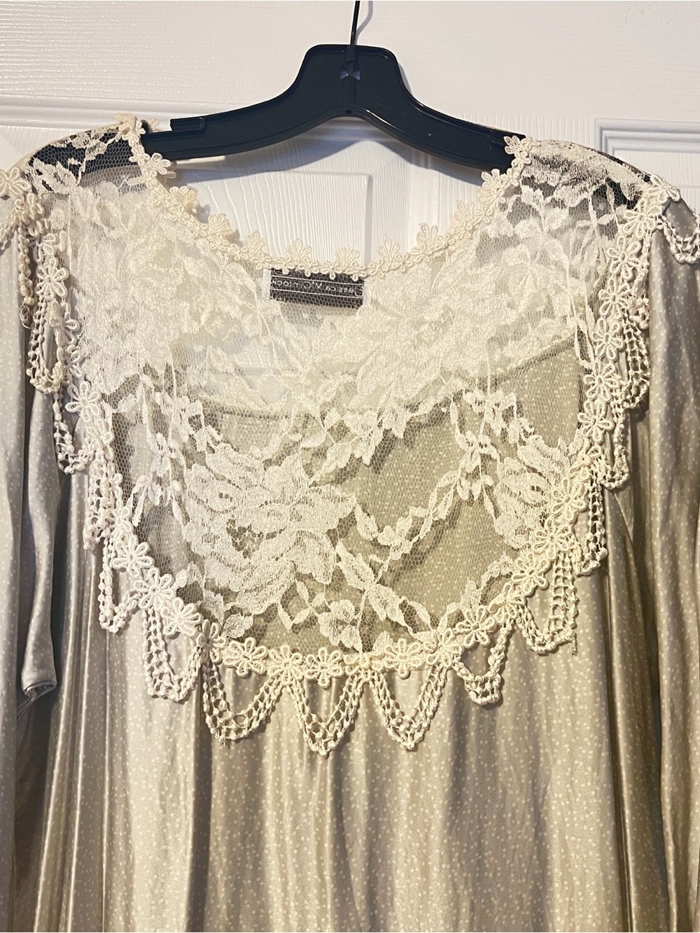 Vintage Jessica McClintock Cream Lace-Trim Camisole
